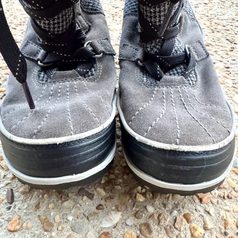Sorel Joan of Arctic Houndstooth Waterproof Boots Size 7